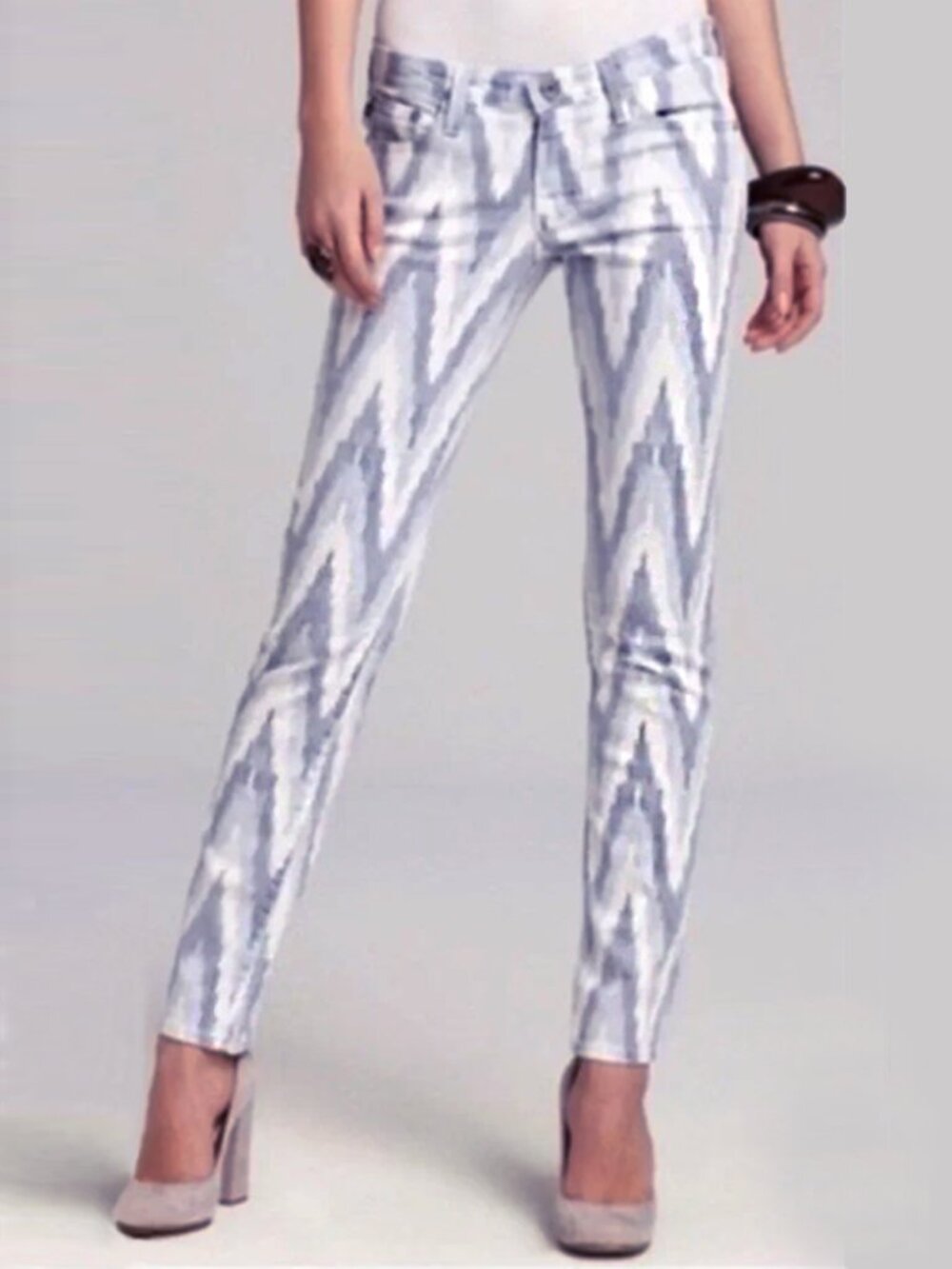 AG Jeans The Stilt Cigarette Leg Ikat Chevron Bluish Gray and White 29R